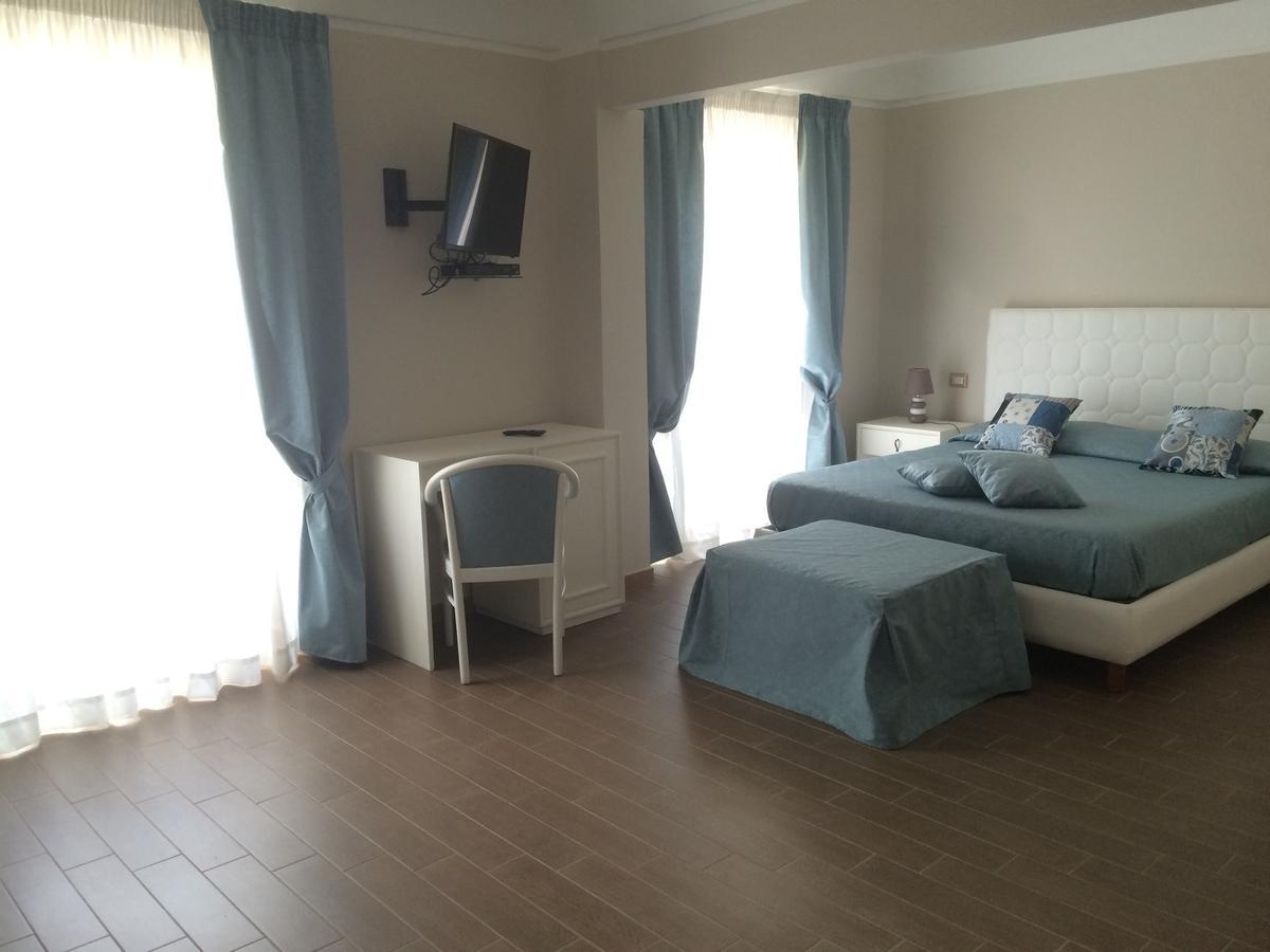 Hotel Sant'Anna Floresta Zewnętrze zdjęcie
