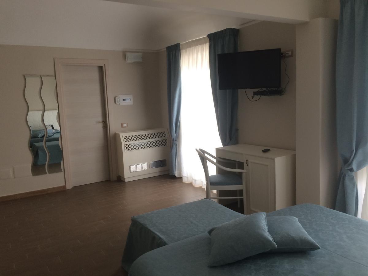 Hotel Sant'Anna Floresta Zewnętrze zdjęcie